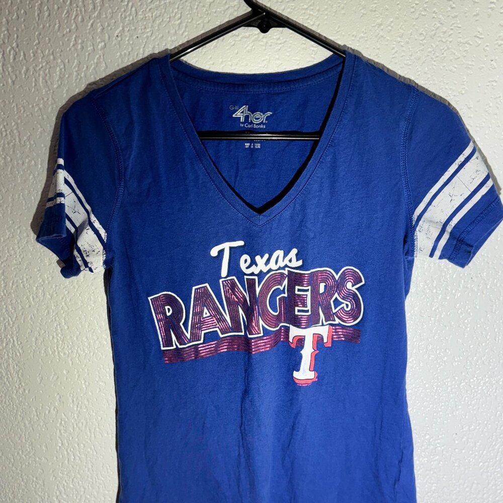 Texas Rangers Women’s V-Neck T-Shirt by GIII 4Her by Carl Banks - Size M